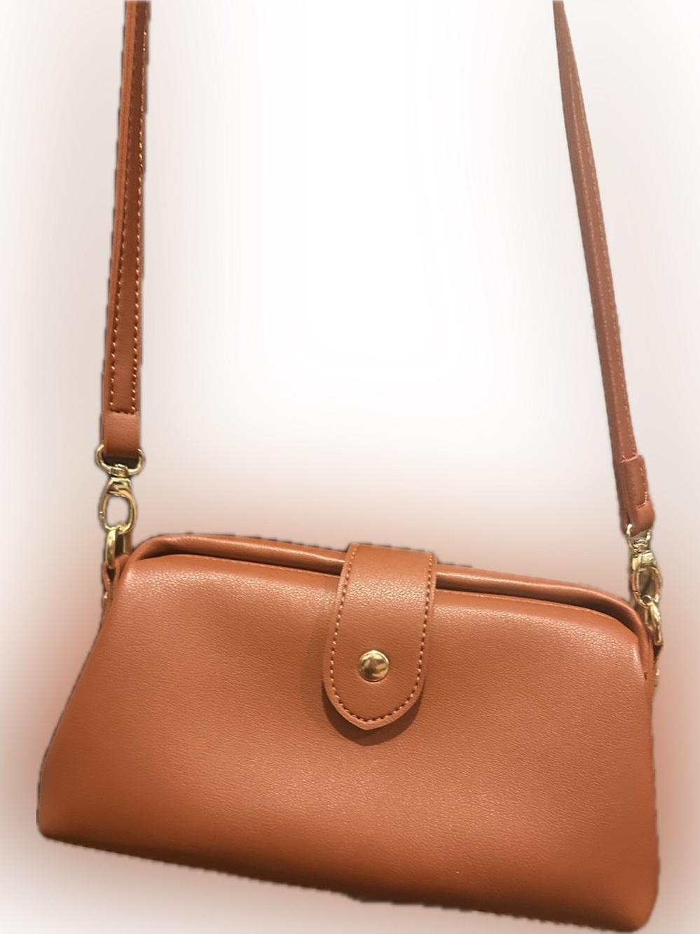 Classic Convertible Crossbody Bag in Cognac Brown